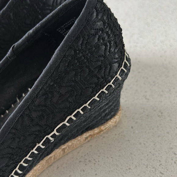 White Mountain Brocade Wedge Espadrilles - Picture 2 of 10